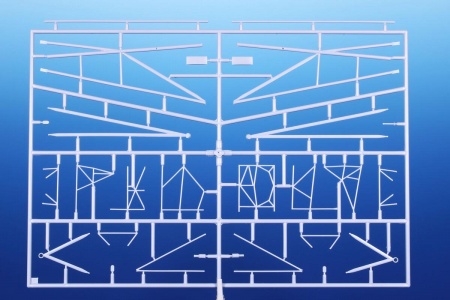SH48201 Focke Achgelis FA 223 Drache Captured Special Hobby
