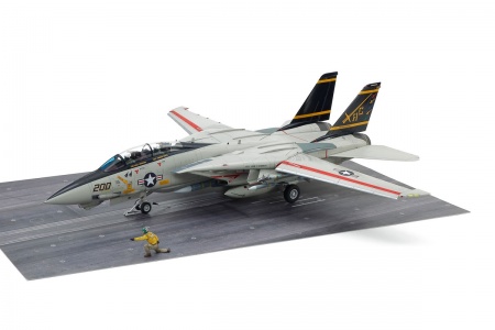 61122T Самолет  F-14A (Late) Launch Set Tamiya