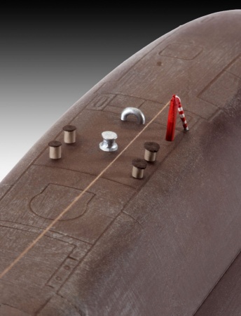 05019 Новейшая немецкая подводная лодка класса U212A Revell