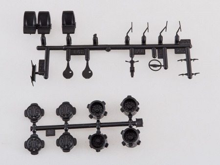 1311AVD Сборная модель КАМАЗ-6540 8x4 самосвал AVD Models