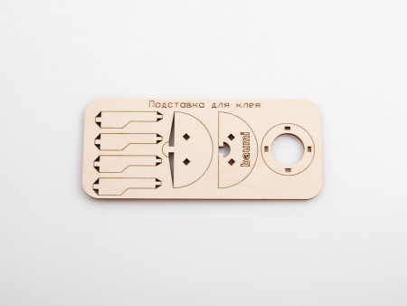 11004BAUMI Сборная модель КАМАЗ-6350 Бортовой Baumi