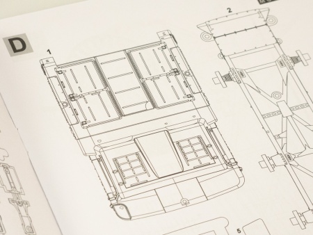 1416AVD Сборная модель ЗИЛ-135ЛМ бортовой AVD Models