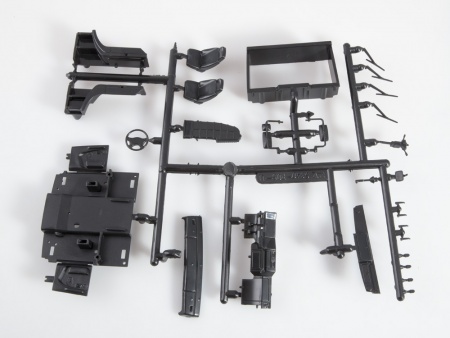 1455AVD Сборная модель МАЗ-5440 седельный тягач AVD Models