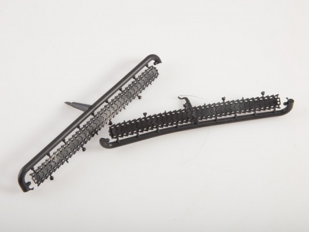 8009AVD Сборная модель Асфальтоукладчик Д-150 AVD Models