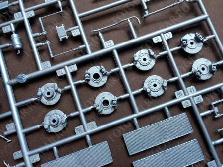 20011EBB Team Lotus 88 1981 EBBRO