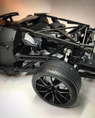 HK104 Lamborghini Aventador Roadster Bianco Canopus (Полуматовый белый)