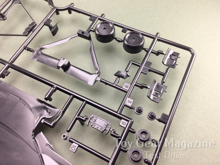 20018EBB McLaren Honda MP4-31 EBBRO