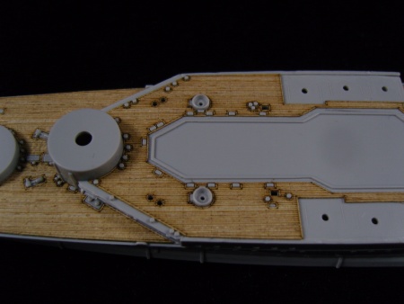 AW20047 Деревянная палуба для HMS Renown 1945