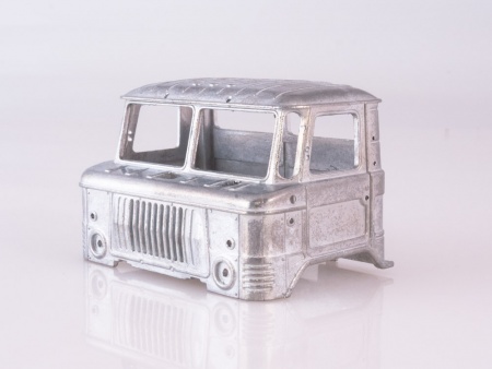 1390AVD Сборная модель Армейский грузовик ГАЗ-34 6x6 AVD Models