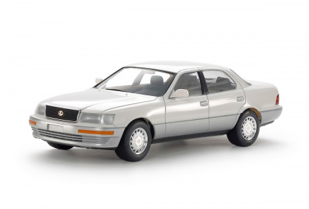24114 Сборная модель Lexus LS400 Tamiya