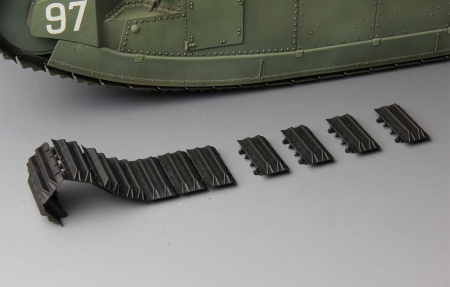 TS-009 FRENCH SUPER HEAVY TANK CHAR 2C Meng