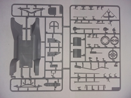 24026 Model T 1913 Speedster с американскими автоспортсменами ICM