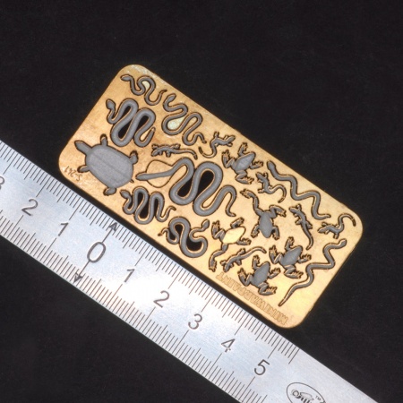 S-241 Рептилии , размер L