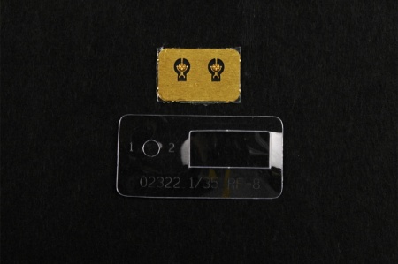 02322P Советские боевые аэросани РФ-8/Горький-98 Trumpeter