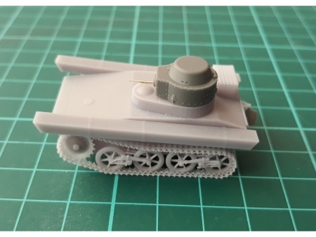 M72001 Советский легкий плавающий танк Т-33 Селезень Zedval