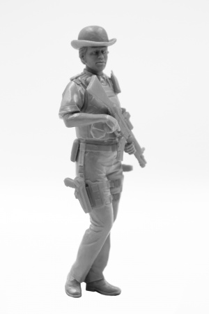 16009 Фигура, Офицер Британской Полиции ICM