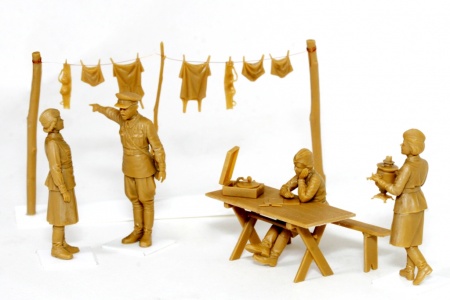 Набор фигурок 35621 Фигуры Советские женщины-военнослужащие, 1941-1942г (А зори здесь тихие) ICM