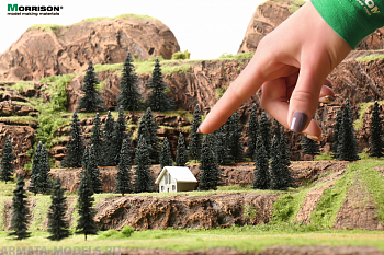 011ee021 Миниатюрные ёлочки для макетов в масштабе 1:500. H=50мм. Набор 10 штук.