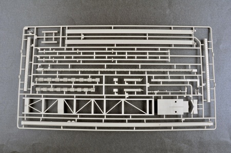 01082P TEL of RS-12M1 Topol-M Trumpeter