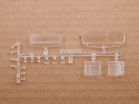 1520AVD Сборная модель ЗИЛ-130В1 седельный тягач AVD Models