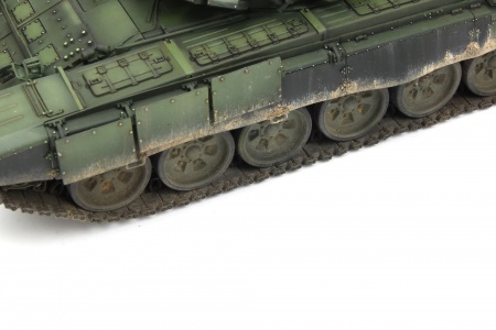 TS-028 RUSSIAN MAIN BATTLE TANK T-72B3 Meng