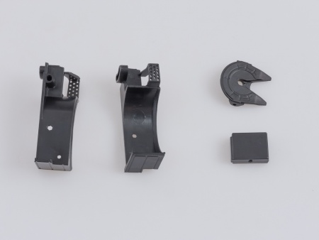 7043AVD Сборная модель МАЗ-6422 с полуприцепом МАЗ-9758 AVD Models 7043AVD Сборная модель МАЗ-6422 с полуприцепом МАЗ-9758 AVD Models