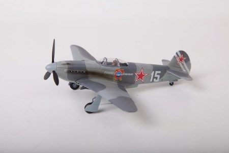 7301 Самолет Як-3 Звезда 7301 Самолет Як-3 Звезда