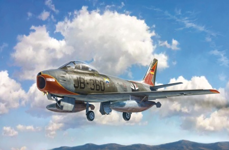 2799ИТ F-86E Sabre Italeri