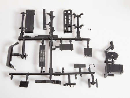 7069AVD Сборная модель МАЗ-5440 с полуприцепом МАЗ-9758 AVD Models