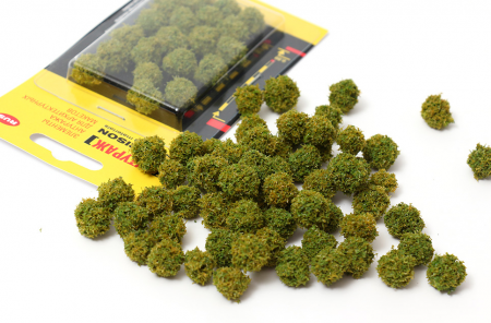 030kb001  Антуражные шарики для макета светло-зеленые. 20шт.