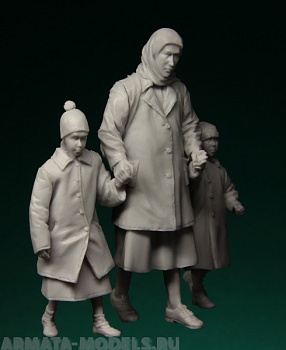 3071STAL Беженцы 3 фигурки