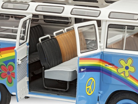 07050RE Микроавтобус VW T1 Samba Bus Flower Power Revell