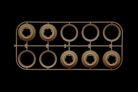 7405ИТ Автомобиль Kdf. 1 Typ 82 K?belwagen Italeri