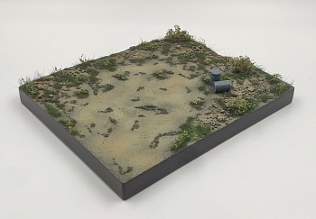 HE-48037 Подставка в поле (бочки в комплекте) Размер 24*20см HE-48037 Подставка в поле (бочки в комплекте) Размер 24*20см