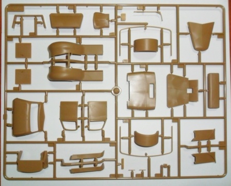 35414 V3000S/SS M Maultier с санитарной будкой, Германский санитарный автомобиль ІІ МВ ICM
