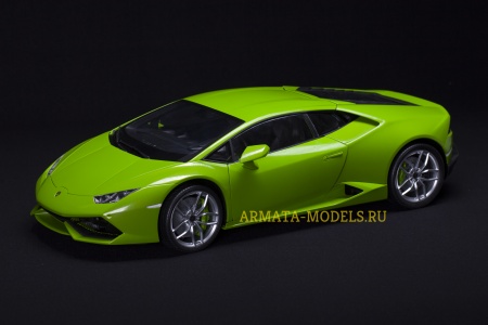 HK109 Lamborghini Huracan Verde Mantis 1:8 Pocher