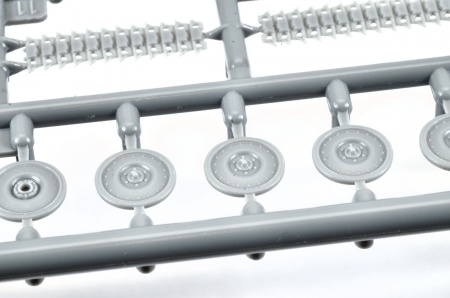 2001FH Сборная модель FV107 Scimitar Mark 2 Fore Hobby