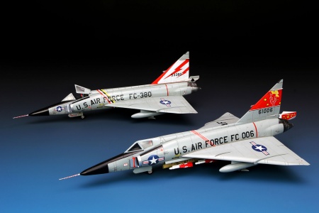 DS-003 F-102A (Case X) Meng