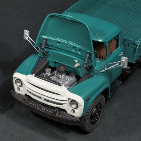3501AVD Грузовик ЗиЛ 130 Бортовой AVD Models