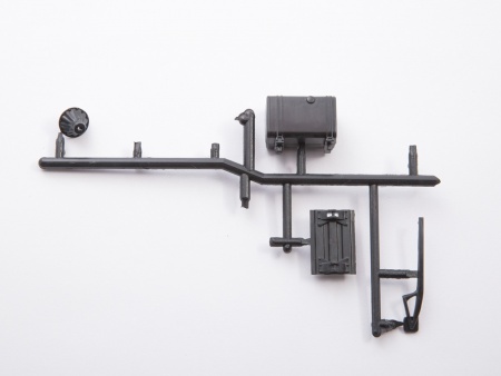 7071AVD Сборная модель КАМАЗ-5490 с полуприцепом НЕФАЗ-93341 AVD Models