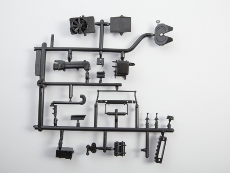 1512AVD Сборная модель КАМАЗ-65206 AVD Models