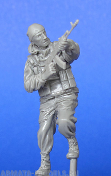 MCF35032 Российский солдат