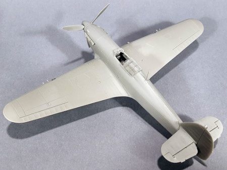 AH70042 Hurricane Mk II b / c Экспертный набор Arma Hobby