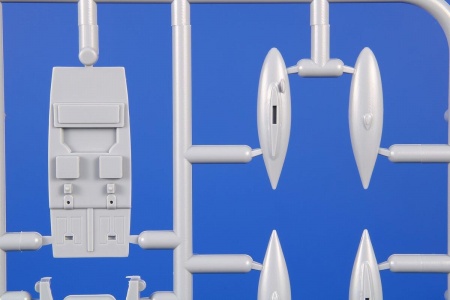 SH72418 SIAI-Marchetti SF-260M/AM/W Special Hobby