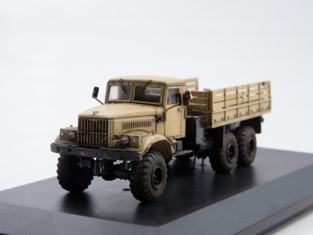 1582AVD Сборная модель КРАЗ-255Б бортовой AVD Models