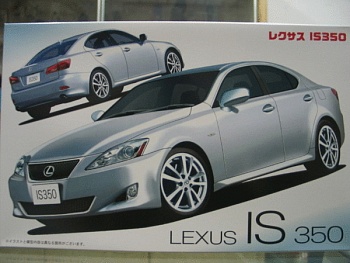 FU03674 Lexus IS350