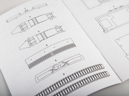 8009AVD Сборная модель Асфальтоукладчик Д-150 AVD Models