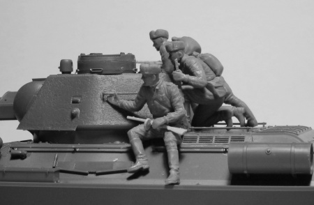 Набор фигурок 35640 Фигуры, Советский танковый десант (1943-1945 г.) ICM Набор фигурок 35640 Фигуры, Советский танковый десант (1943-1945 г.) ICM