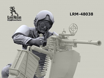 LRM48038 Советский бортмеханик-стрелок вертолета, стоящий на одном колене. Война в Афганистане, фигура 7