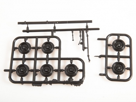 1427AVD Сборная модель Маслозаправщик МА-4А (131) AVD Models